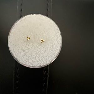 Leroi 3 Bead Cluster end in yellow gold